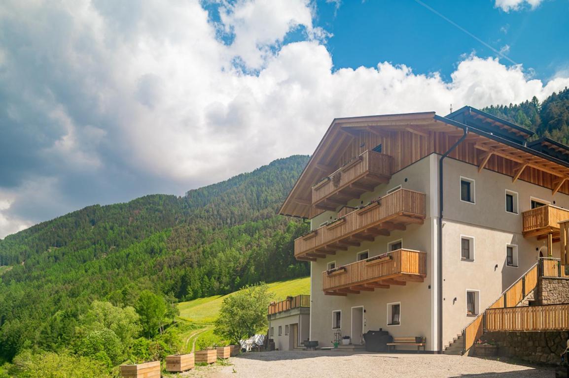 Planerhof Apartment Lilie Funes  Exteriör bild